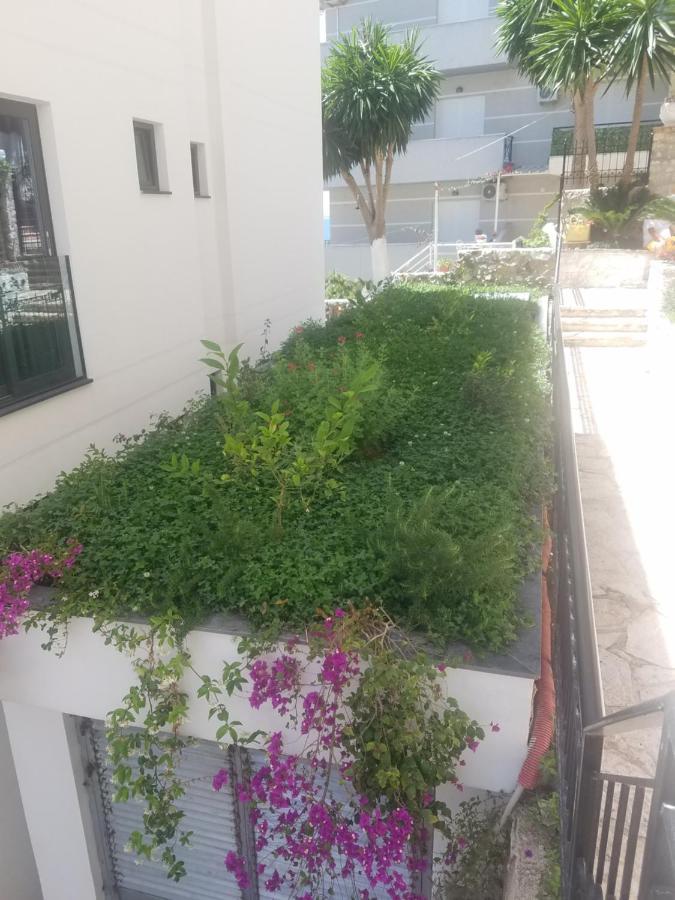 Apartamente Duplex Berti Sarande Ngoại thất bức ảnh